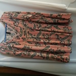 Plus  size 2x, Paisley polyester " Bell sleeve" top.